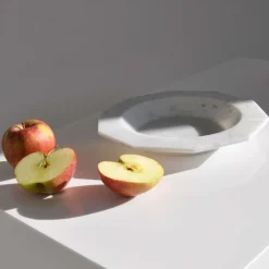 Piatto Fondo in Marmo Satinato Realizzato in Italia - Yutaro