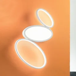 Plafoniera Moderna in Metallo Bianco o Oro a LED Dimmerabile - Raissa