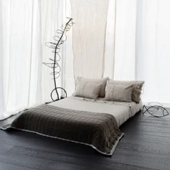 Plaid in Raso di Cotone e Ciniglia con Bordo in Lurex, Gesso o Retrò - Tortoro