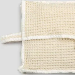Pochette in Cotone Nido d'Ape Bianco Naturale con Bottone Madreperla - Anteha