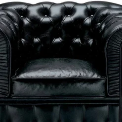 Poltrona Classica Rivestita in Pelle con Piedini in Legno Made in Italy - Idra