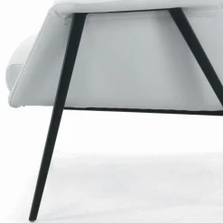 Poltrona con Struttura in Acciaio Nero e Seduta in Ecopelle Made in Italy - Modena