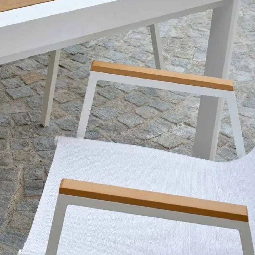 Poltrona in Alluminio e Textilene con Braccioli in Polywood - Diario