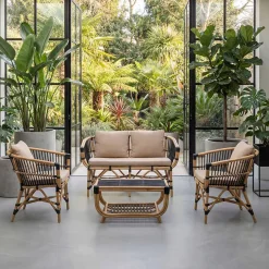 Poltroncina da Giardino in Rattan Naturale con Cuscini Inclusi – Catelyn