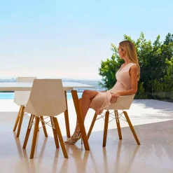 Poltroncina da Soggiorno di Design in Polipropilene e Legno - Faz Wood by Vondom