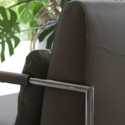 Poltroncina in Metallo e Seduta in Ecopelle Made in Italy - Menta