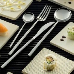 24 Posate in Acciaio Forgiato Lucido di Diverse Finiture Made in Italy - Osaka
