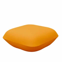 Pouf da esterno di design Pillow by Vondom in polietilene. 67x67 cm