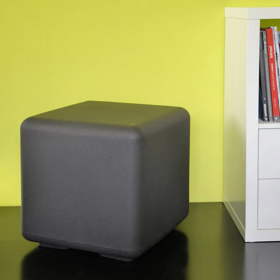 Pouf Tavolino da Giardino in Polietilene Colorato Made in Italy - Colores