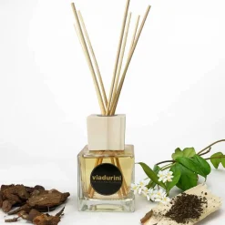 Profumatore Ambiente Legno di Oud 200 ml con Bastoncini - Ventodisardegna