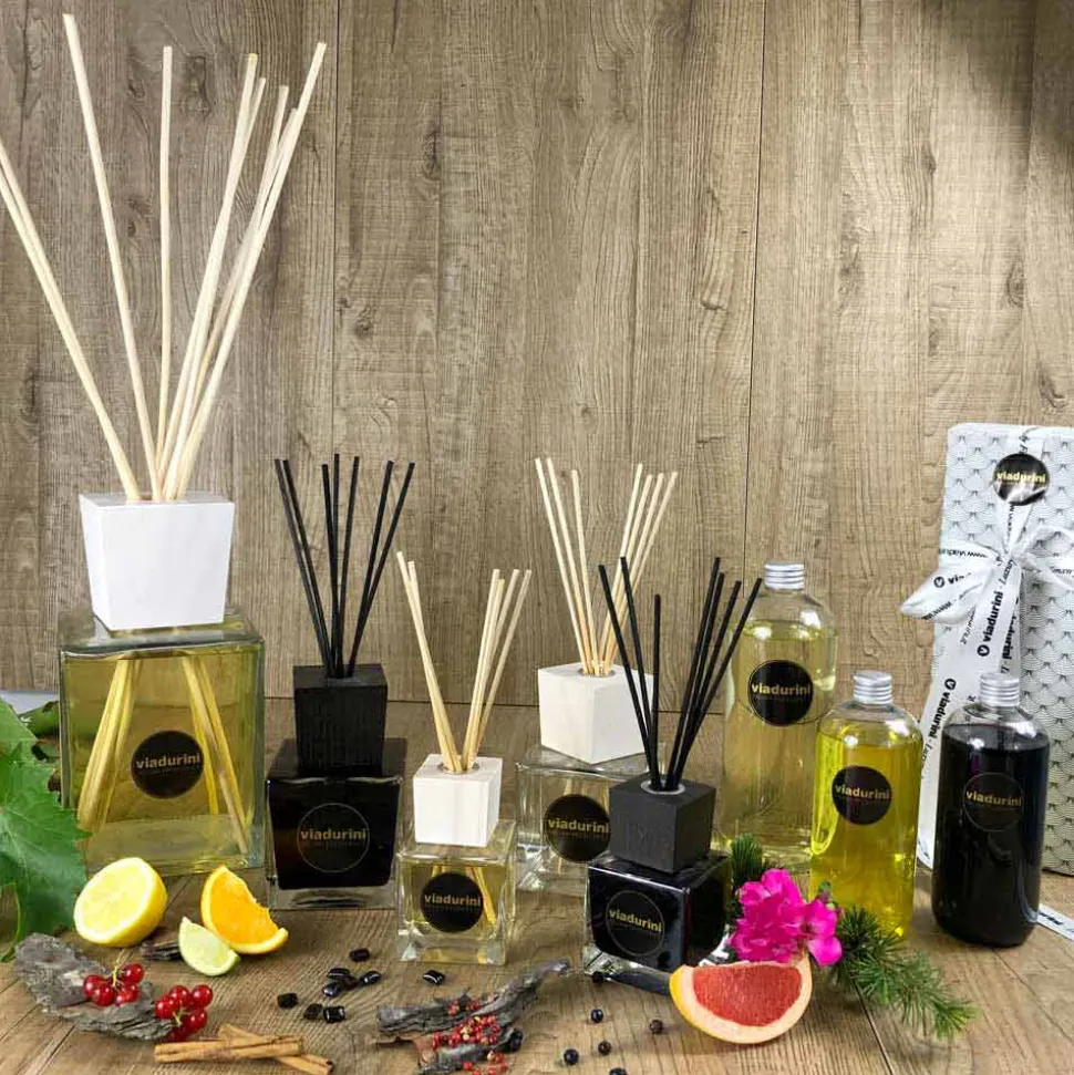 Profumatore Ambiente Mandarino e Cannella 200 ml con Bastoncini - Lamaddalena