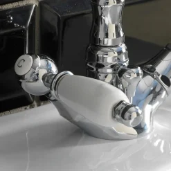 Rubinetto Bidet Monoforo Classico con Leve in Ottone Artigianale - Noriana
