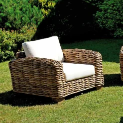 Salotto da Giardino in Rattan con Tavolino in Legno e Cuscini - Hugues