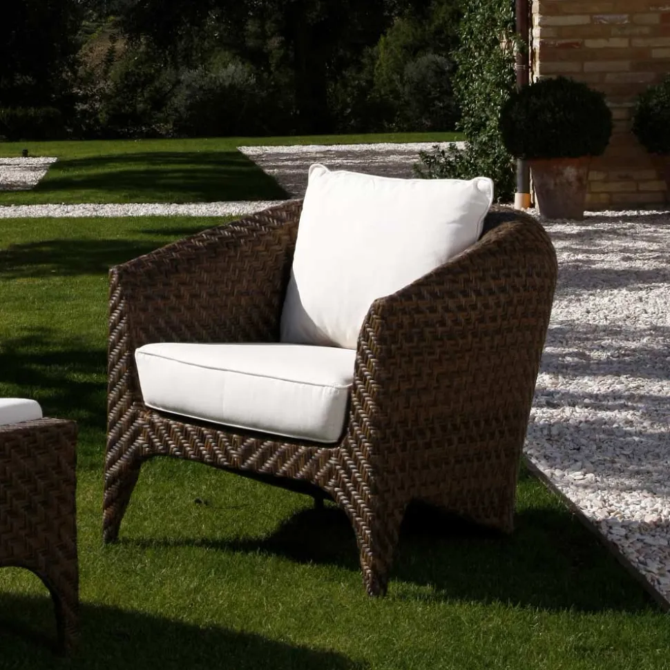 Salotto in Polyrattan Marca REHAU di Diverse Finiture e Cuscini Bianchi - Pazzia