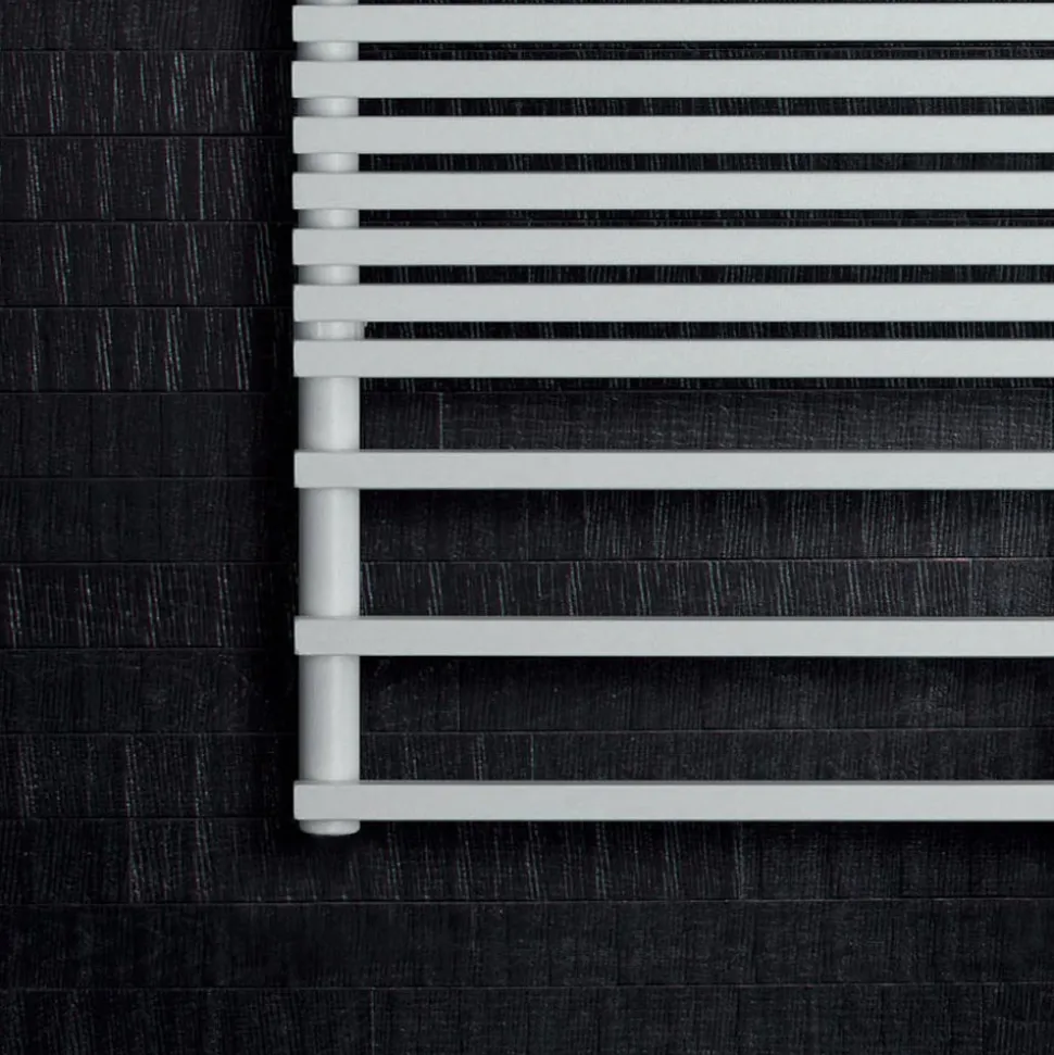 Scaldasalviette Elettrico con Struttura in Acciaio al Carbonio Made in Italy - Panna