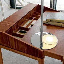 Scrittoio di design moderno in legno noce, l.105xp.65cm, Acario