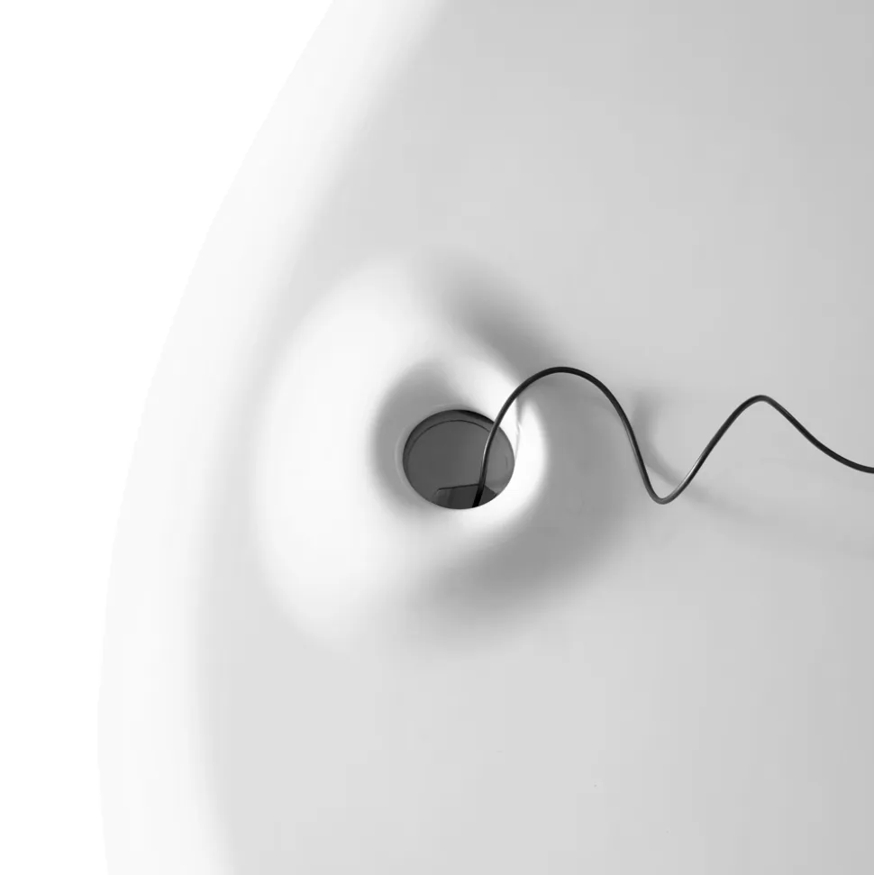 Scrivania direzionale di Karim Rashid in poliuretano in Diverse Finiture - James