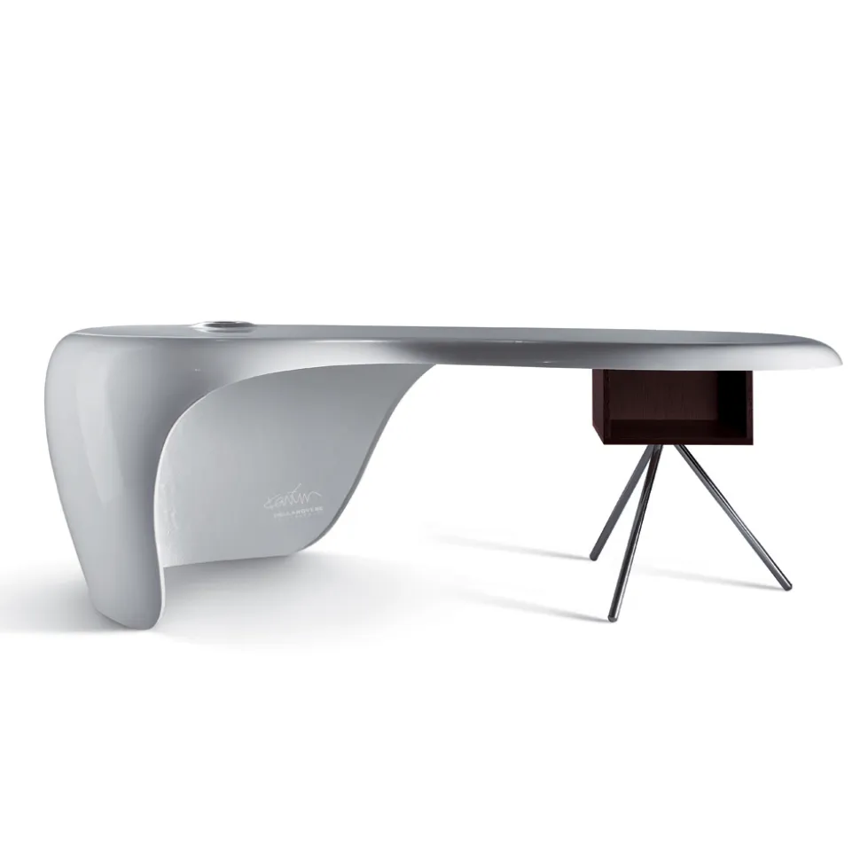 Scrivania direzionale di Karim Rashid in poliuretano in Diverse Finiture - James