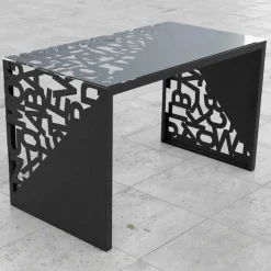 Scrivania moderna Kattedra “Tutte le Lettere” 120x65x75 Mabele, metallo e vetro