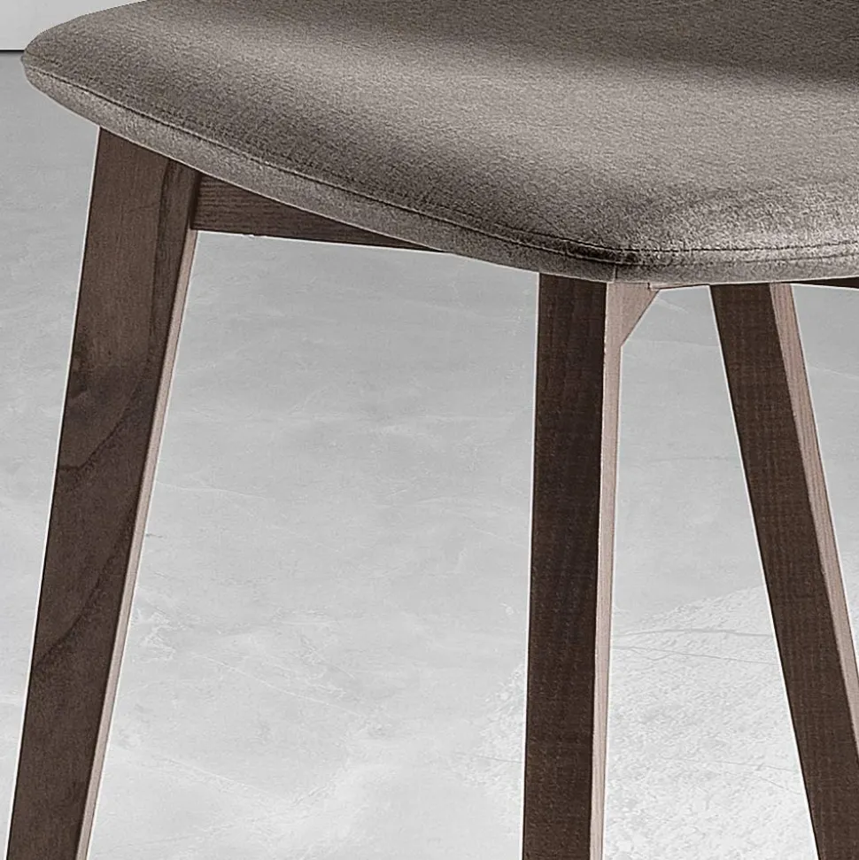Sedia con Seduta in Monoscocca in Tessuto e Gambe in Legno Made in Italy - Nezoku