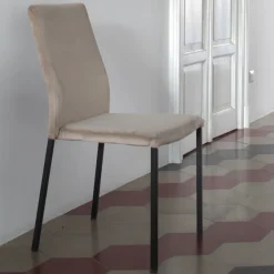 Sedia da Cucina con Gambe in Metallo e Seduta in Velluto, 4 Pezzi - Darvina