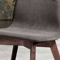 Sedia da cucina di design in legno e tessuto made in Italy, Egizia