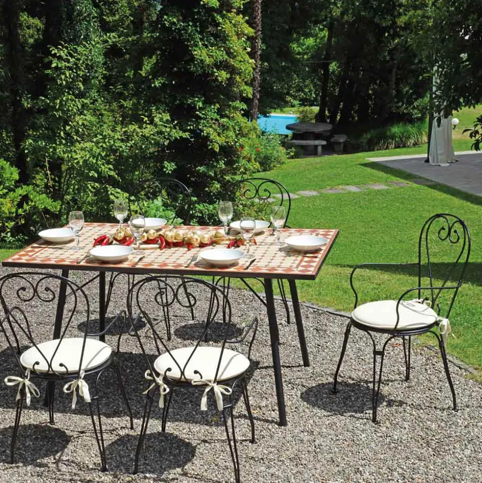 Sedia da Giardino in Ferro Verniciato Nero con Struttura Impilabile - Nacim