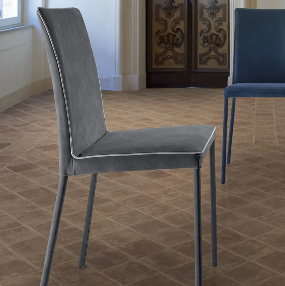 Sedia da Soggiorno Rivestita e Gambe Laccate Made in Italy - Catania