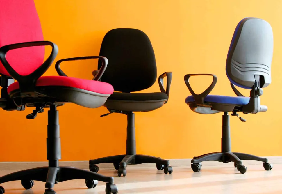 Sedia da Ufficio Ergonomica Girevole con Braccioli in Tessuto – Concetta