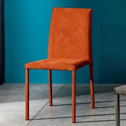 Sedia di design per sala da pranzo in tessuto fatta in Italia, Conny