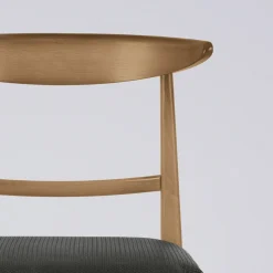 Sedia Moderna da Soggiorno in Tessuto e Legno Massello Made in Italy - Wilma