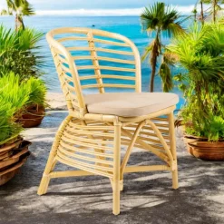 Sedia per il Giardino in Rattan Naturale con Cuscino Incluso – Torvi