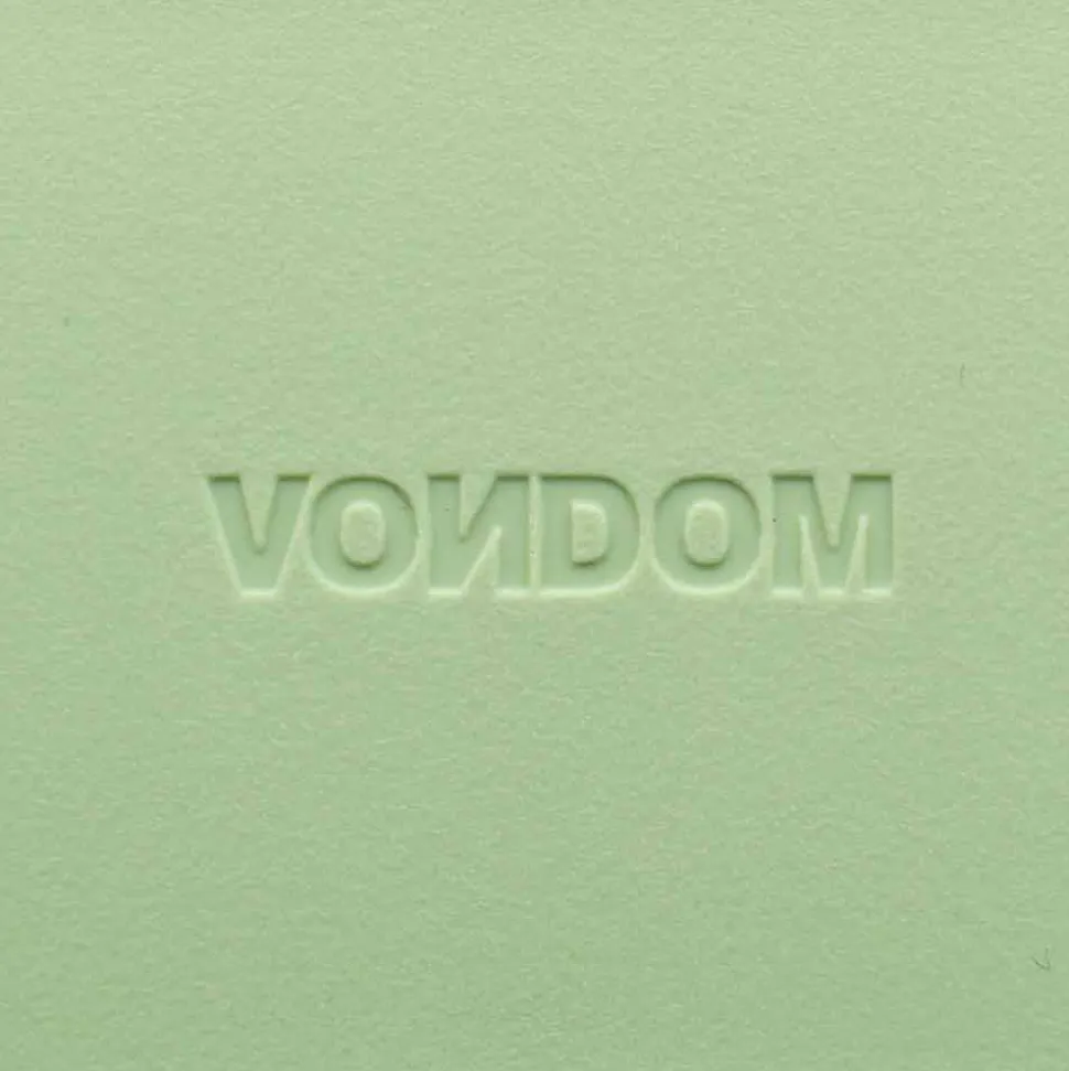 Sedie da Giardino di Design Impilabile in Polipropilene 4 Pezzi - Love by Vondom