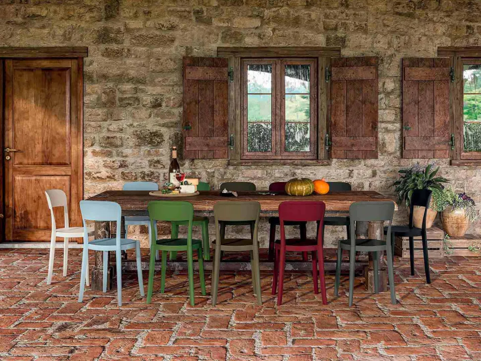 4 Sedie Impilabili da Esterno in Polipropilene di Design Made in Italy - Alexus