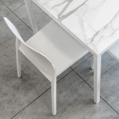 Set di 4 Sedie da Esterno e Interno in Polipropilene di Diversi Colori - Built
