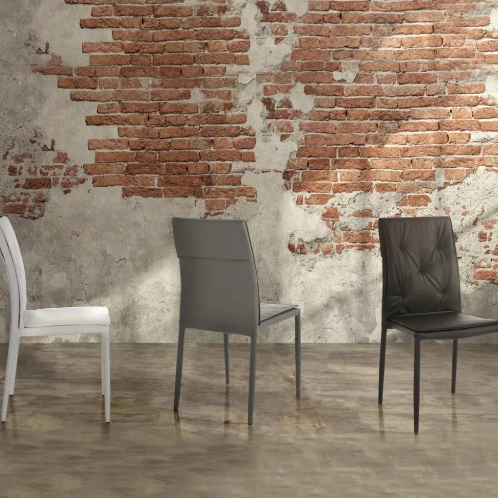 Set di 4 Sedie Rivestite in Pelle Sintetica Diverse Finiture - Uranio