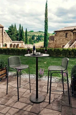 Sgabelli Bar Alti da Esterno di Design Impilabili in Metallo, 2 Pezzi - Viviette