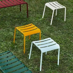 Sgabello Basso in Alluminio Verniciato da Esterno Made in Italy - Sondra