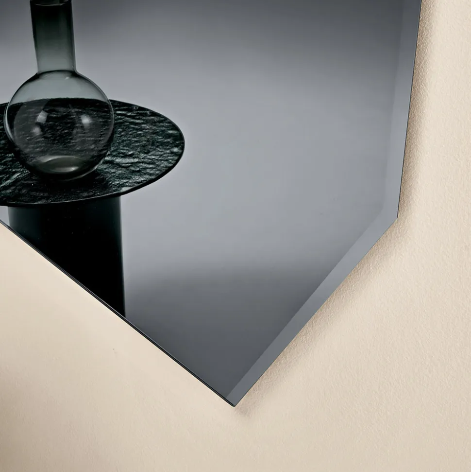Specchio da Parete Sagomato con Molatura Made in Italy - Benvenuta