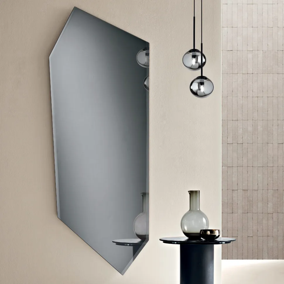 Specchio da Parete Sagomato con Molatura Made in Italy - Benvenuta