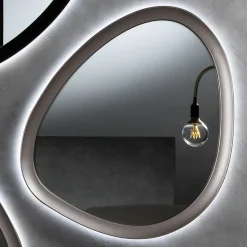 Specchio di Forma Irregolare con Retroilluminazione made in Italy - Ride