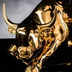 Statua a Forma di Toro in Ceramica Lavorata a Mano Made in Italy - Bulino