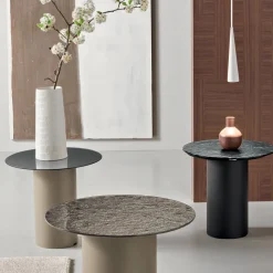 Tavolino con Base in Metallo e Piano Ø45 cm in Specchio o Vetro - Flaminia