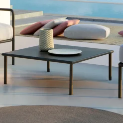 Tavolino da Giardino in Acciaio Zincato Realizzato in Italia – Arwen
