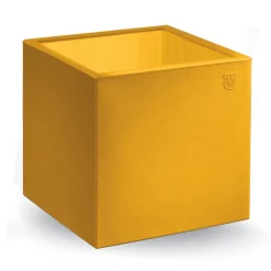 Tavolino da Giardino Quadrato in Polietilene Colorato Made in Italy - Noemi