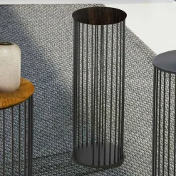Tavolino da Salotto con Piano Tondo in Legno Realizzato in Italia - Montebianco