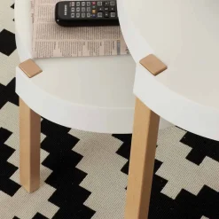 Tavolino da salotto in faggio con piano in polipropilene bianco Pineto