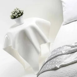 Tavolino design moderno in plexiglass bianco Otto, made in Italy