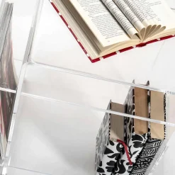Tavolino di design in plexiglass con tre ripiani made in Italy, Gosto