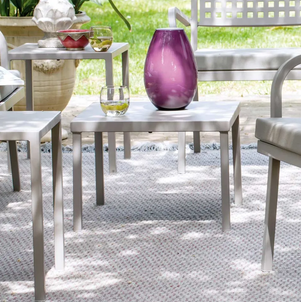 Tavolino Impilabile da Giardino in Acciaio Zincato Realizzato in Italia – Aberdeen